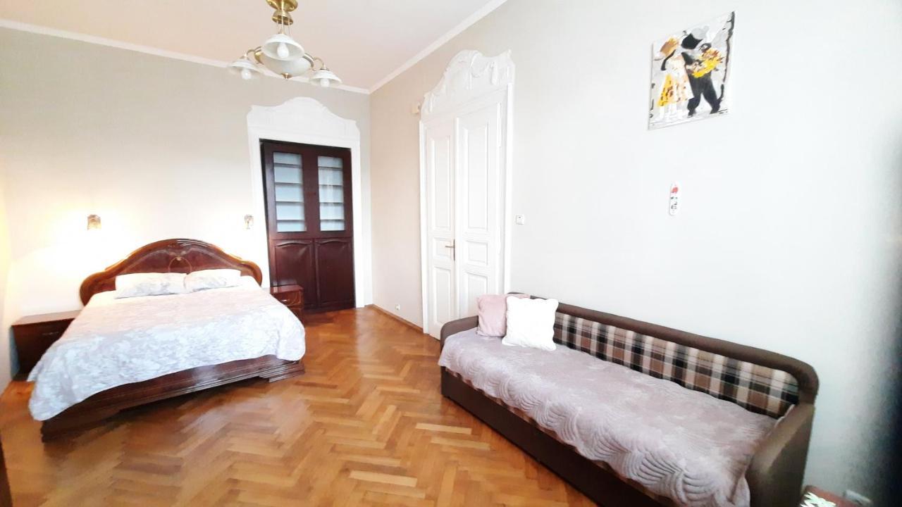Apartments City Lwów Zewnętrze zdjęcie
